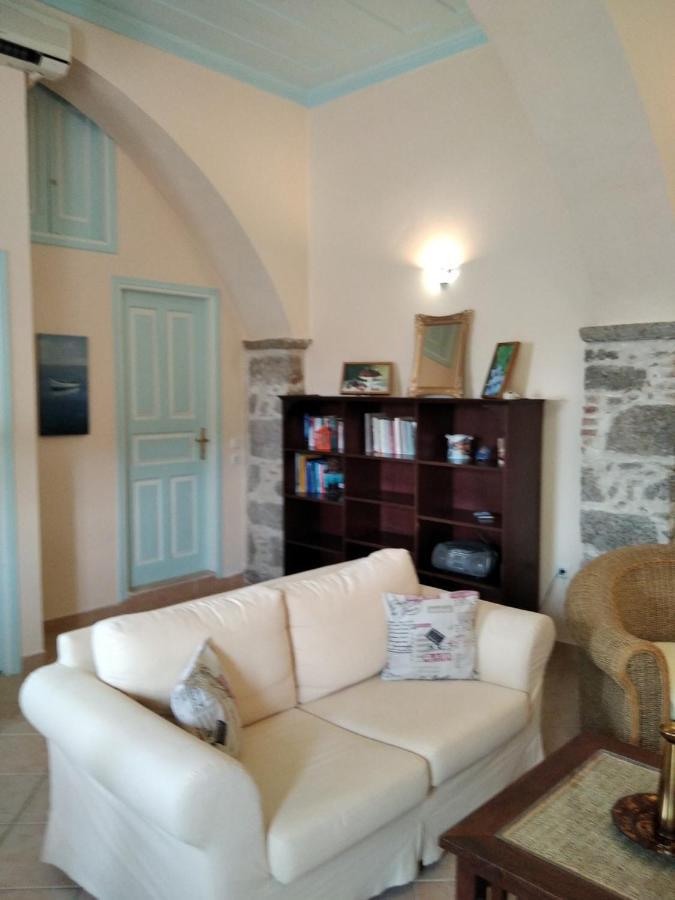 Apartment Gialos Symi Exteriör bild