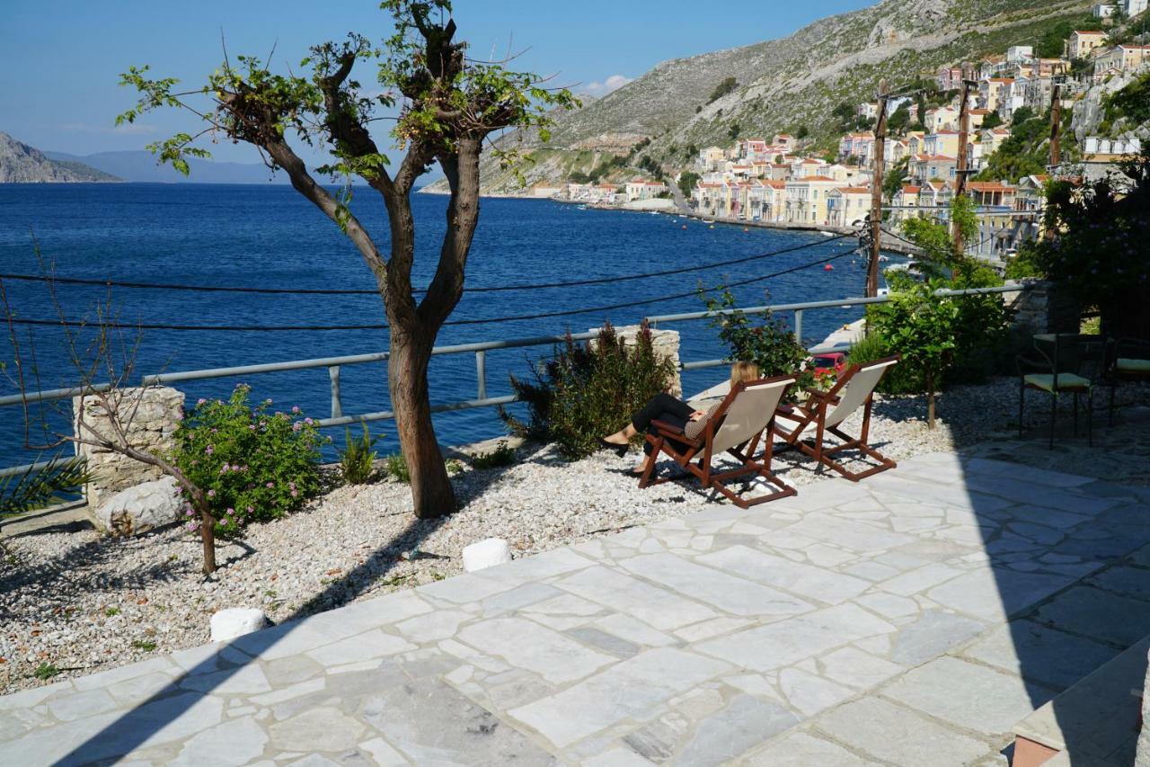 Apartment Gialos Symi Exteriör bild